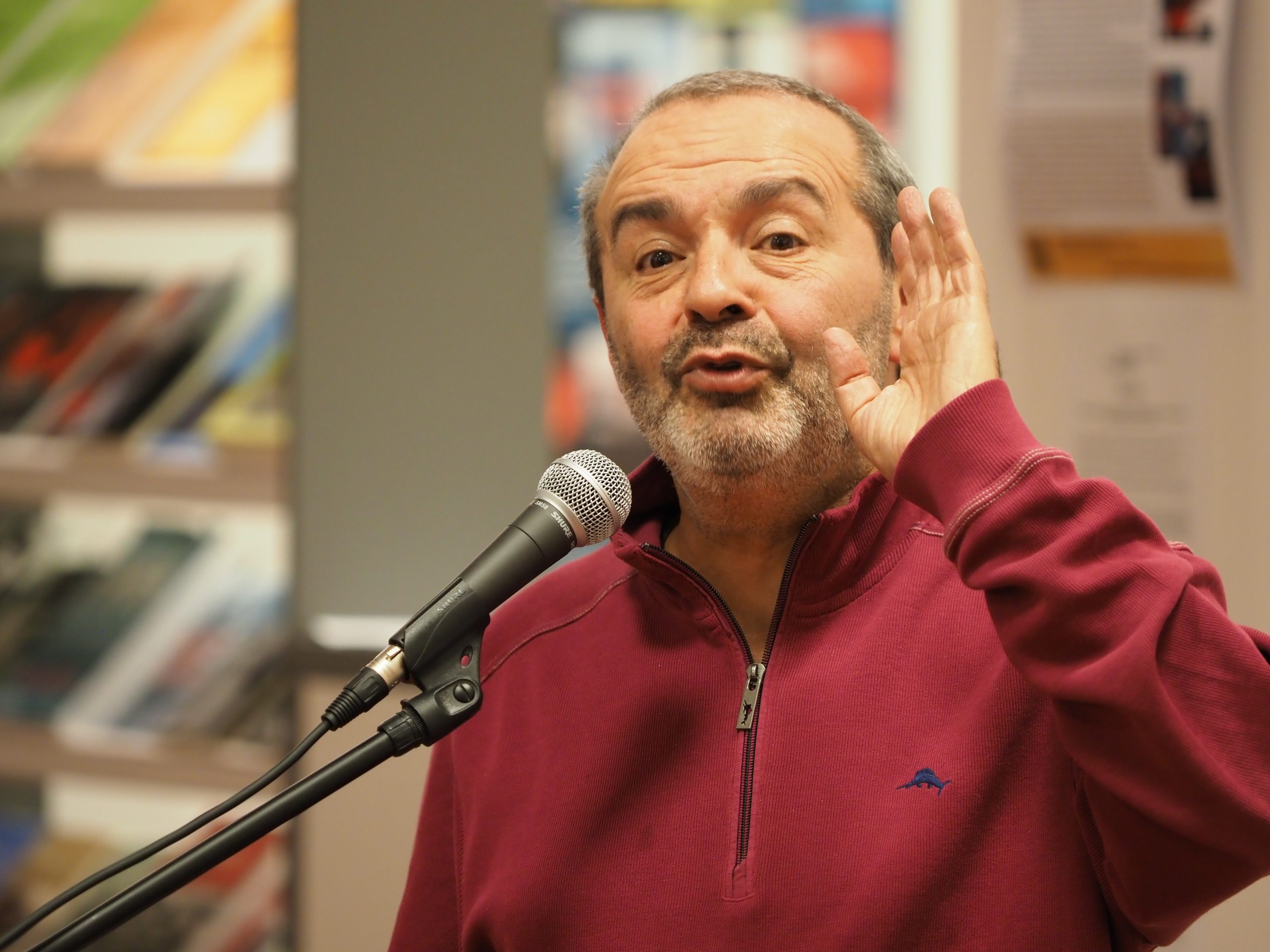 OLYMPUS DIGITAL CAMERA